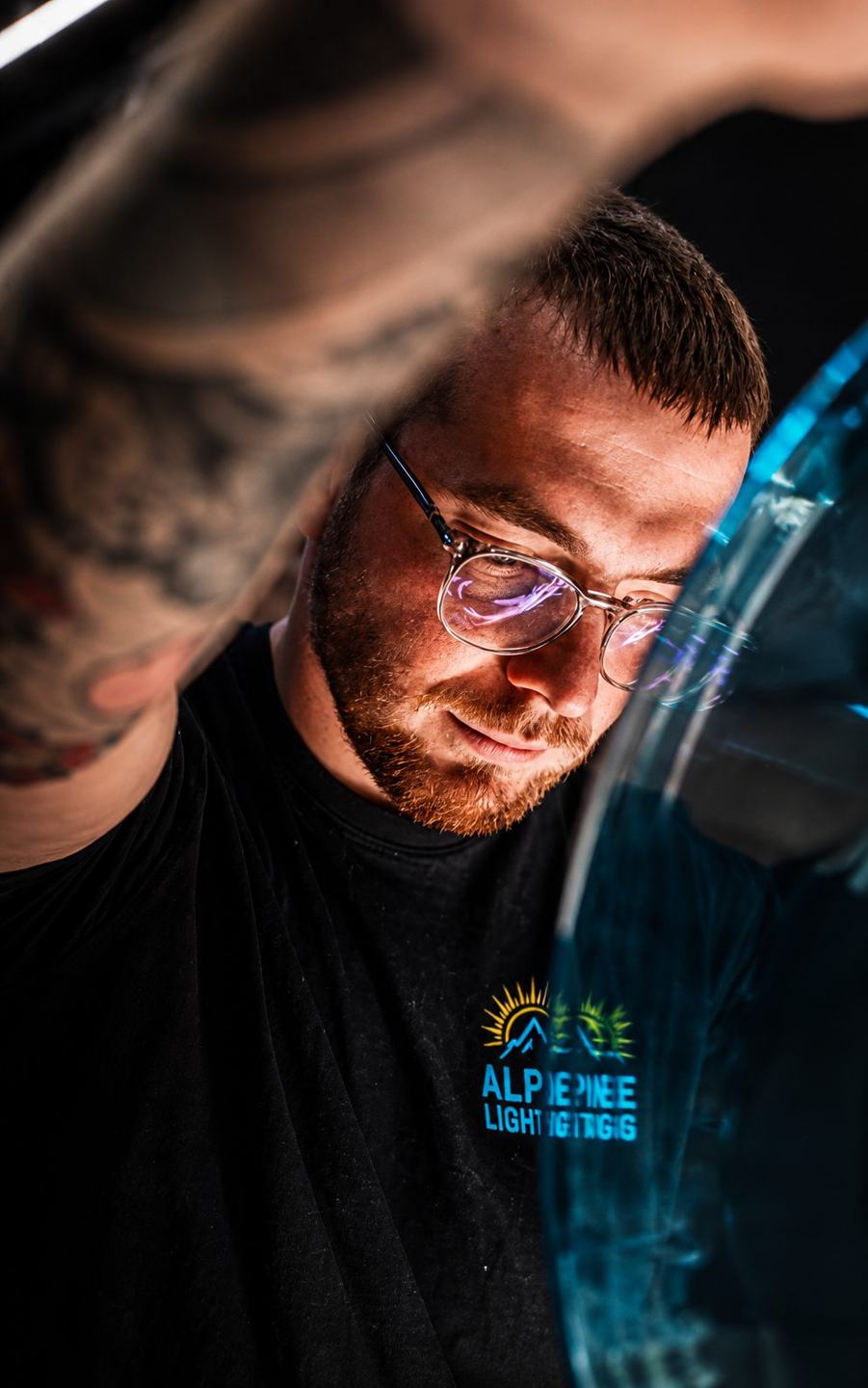 L'atelier Alpine Lighting, Jérémy Fonteneau-Gasperoni au travail